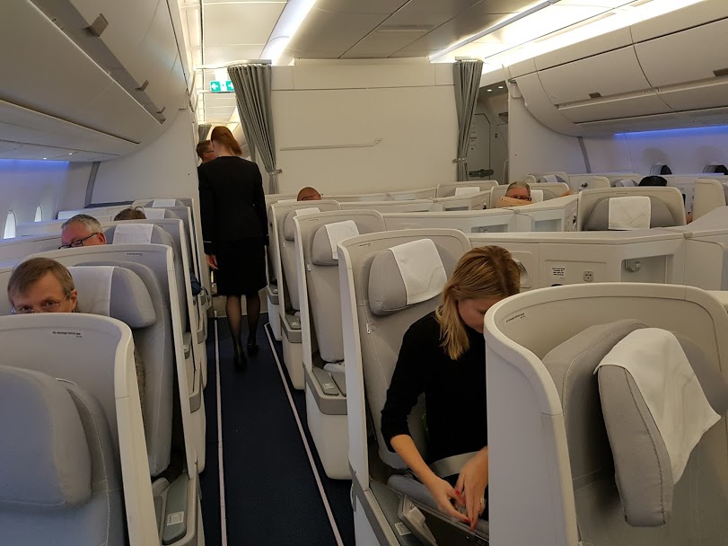 Finnair business cabin layout