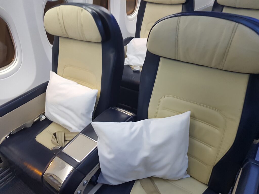 flydubai 737 business class seats