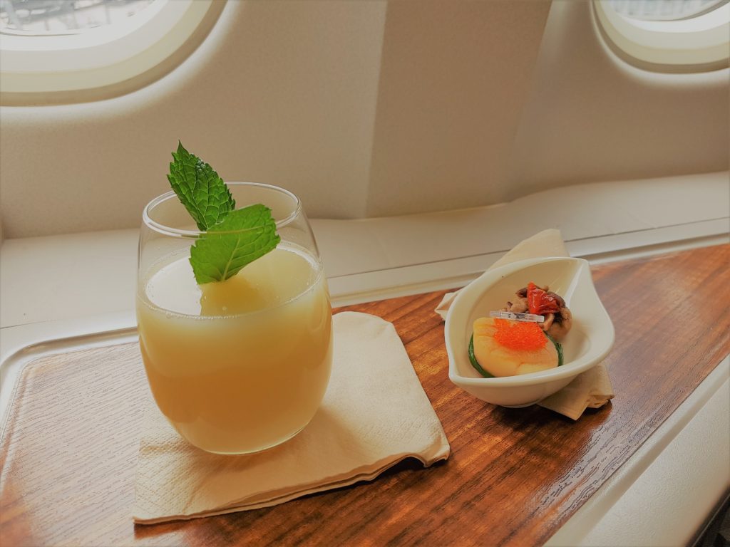 Cathay Dragon First class welcome cocktail amuse bouche