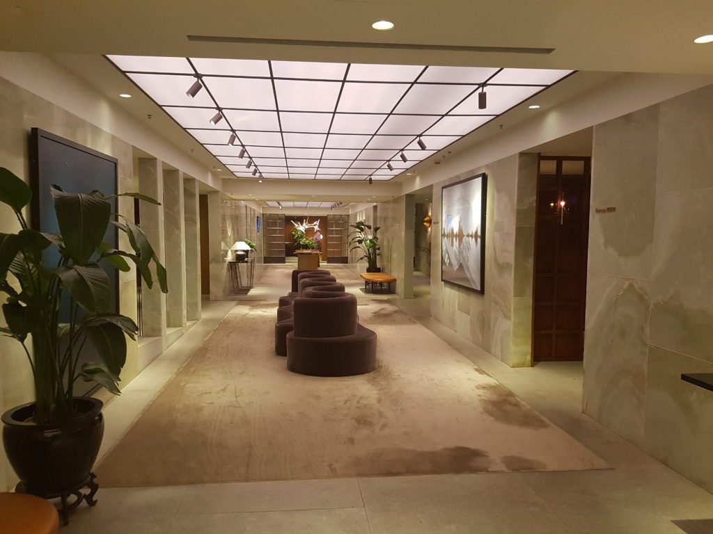 Pier First class lounge hallway