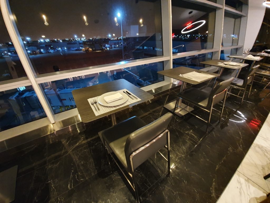 AA Flagship Dining Overlooking Taxiways