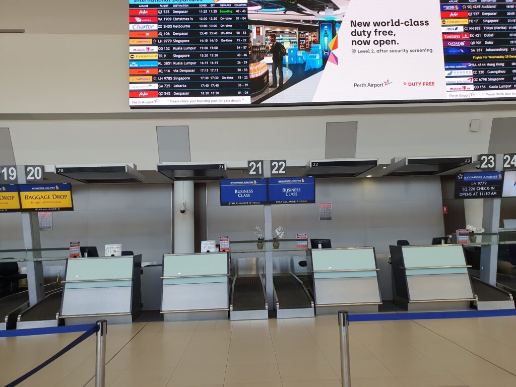 Perth Airport SQ Check In Area
