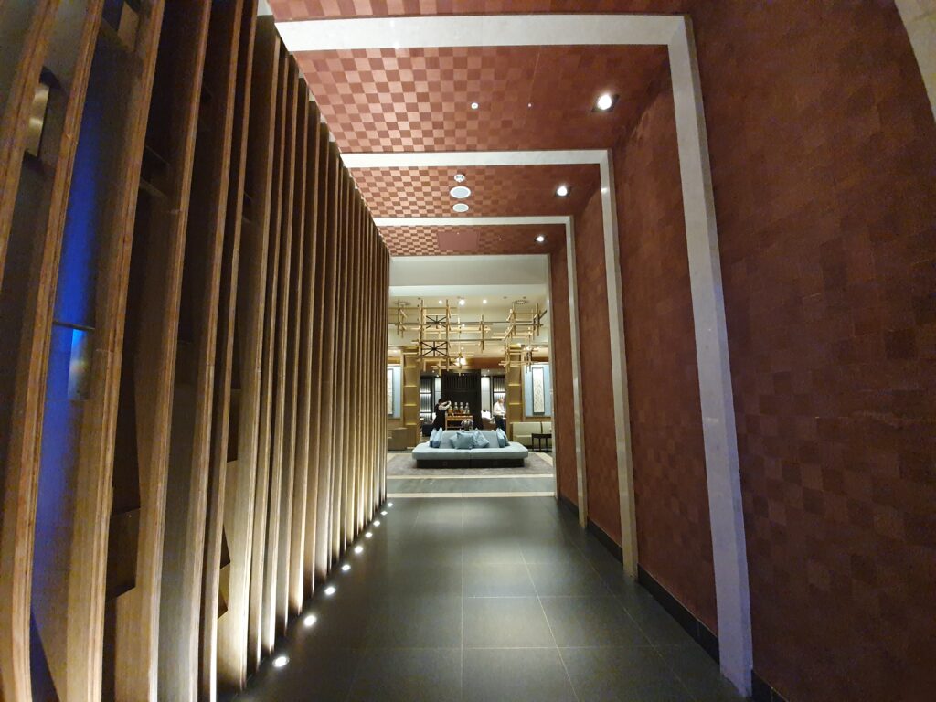 Plaza Premium LHR T2 Entrance hall