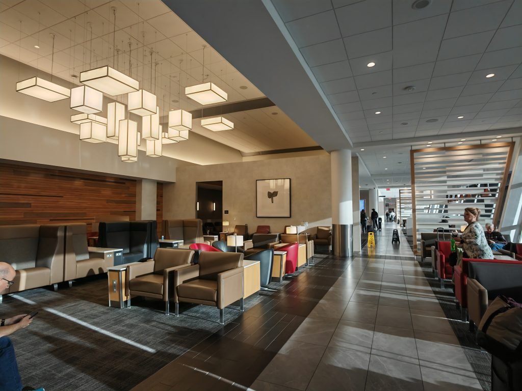American Flagship Lounge DFW Seating Zone American Flagship Lounge DFW Seating Zone