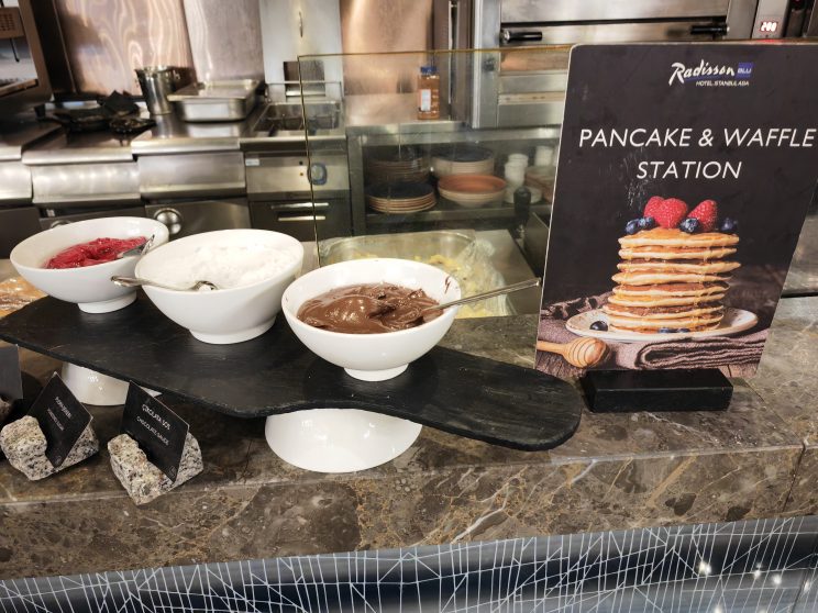 Radisson Blu Istanbul Asia Pancakes