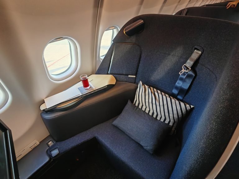 Business Class Deal: Amsterdam to Manila/Hong Kong from £1140 15