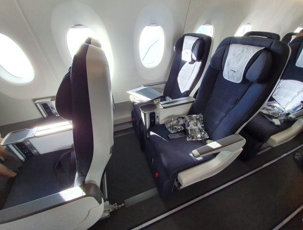 British Airways Premium Economy A350