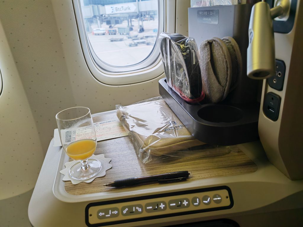 Asiana Airlines 777 Business Class Side Console