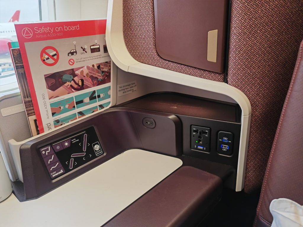 Virgin Upper Class Side Panel