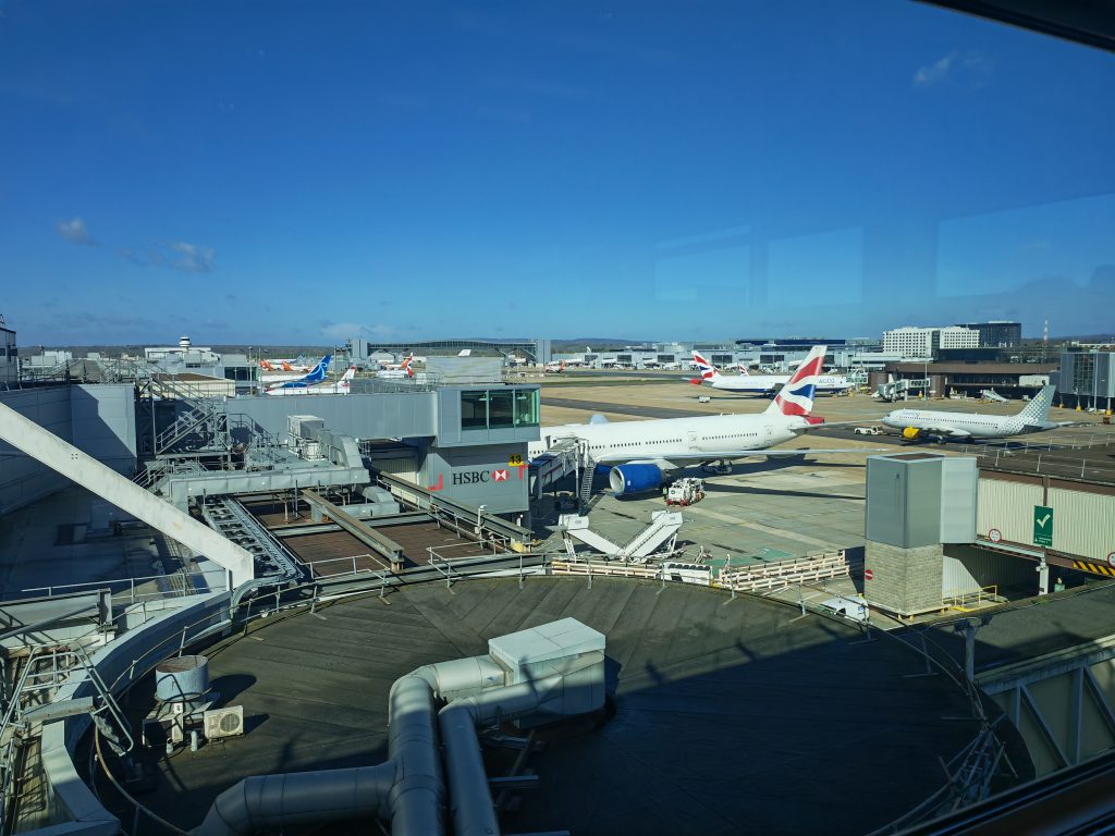 BA Lounge Gatwick Views