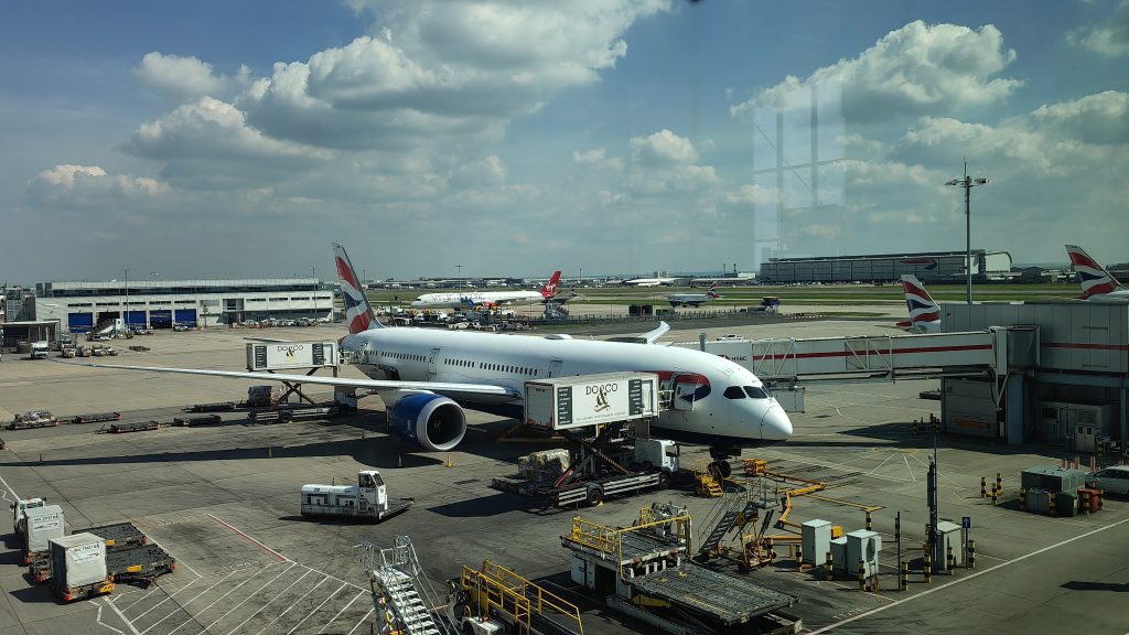 BA243 Preparing At Heathrow