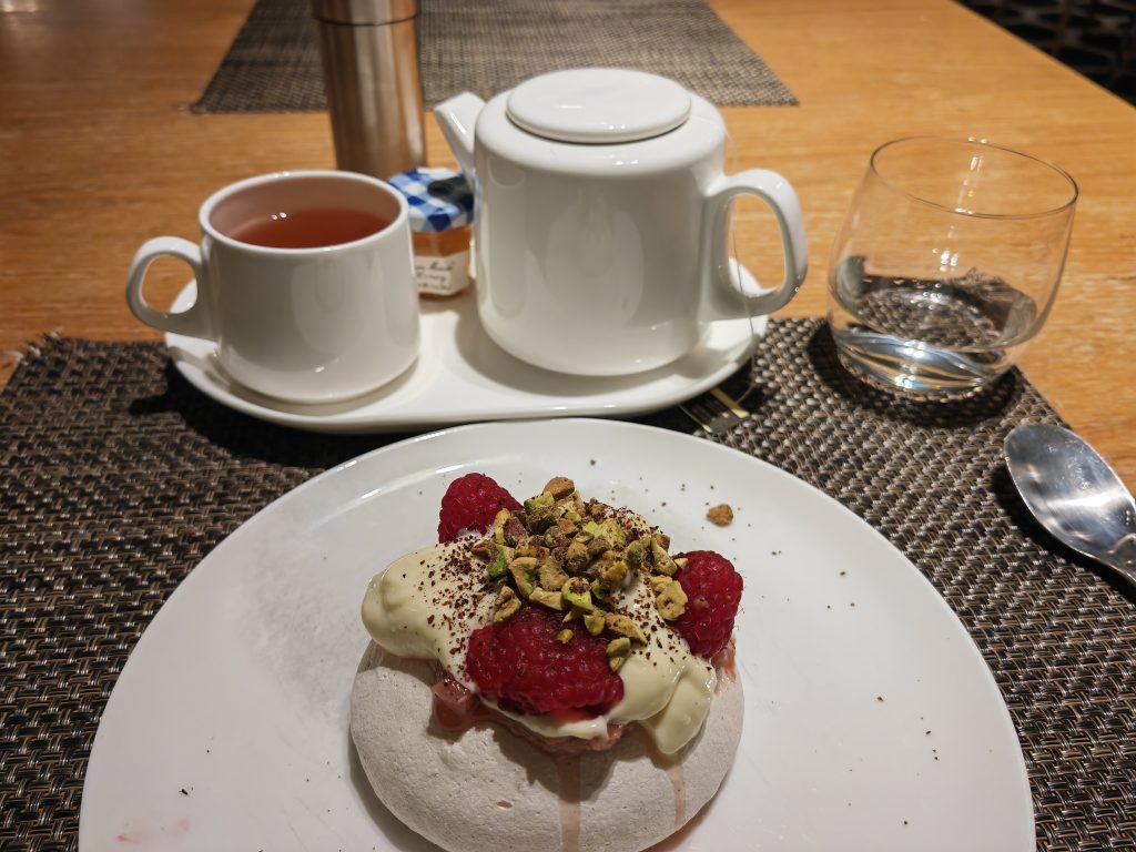 Qantas First Lounge LA Dessert