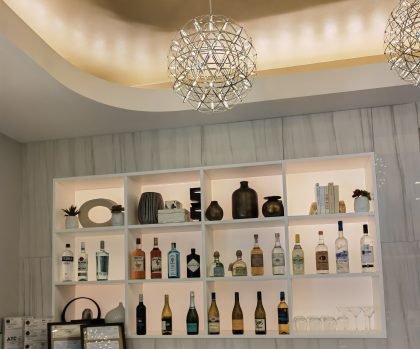 United Club New Orleans Bar (2)