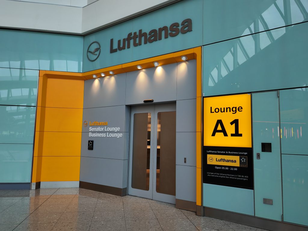 Lufthansa Senator Lounge LHR Entrance