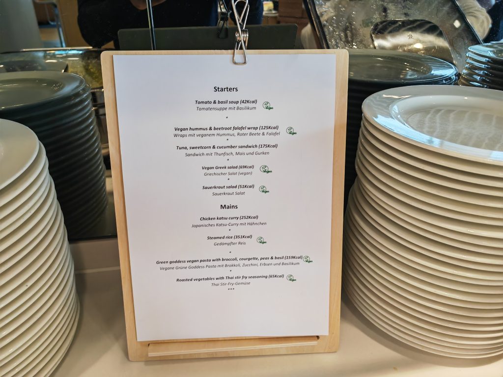 Lufthansa Senator Lounge LHR Lunch menu