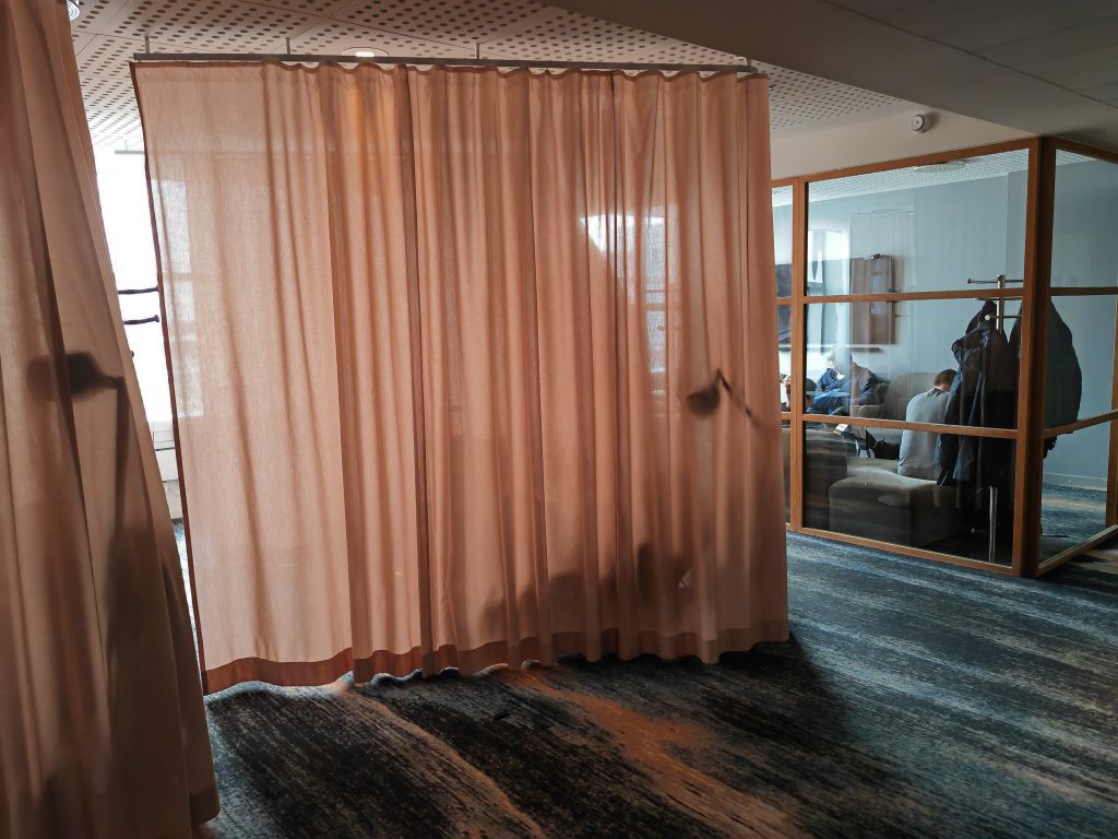 SAS Lounge CPH Seating with Privacy Curtains