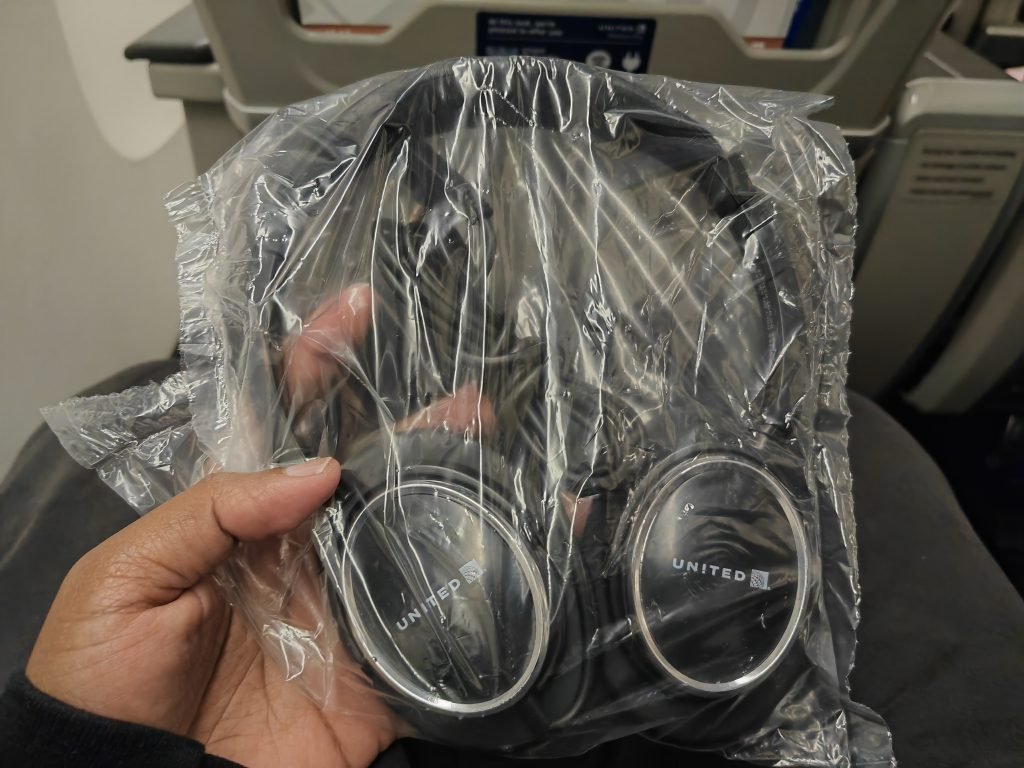 United Premium Plus Noise Cancelling Headphones