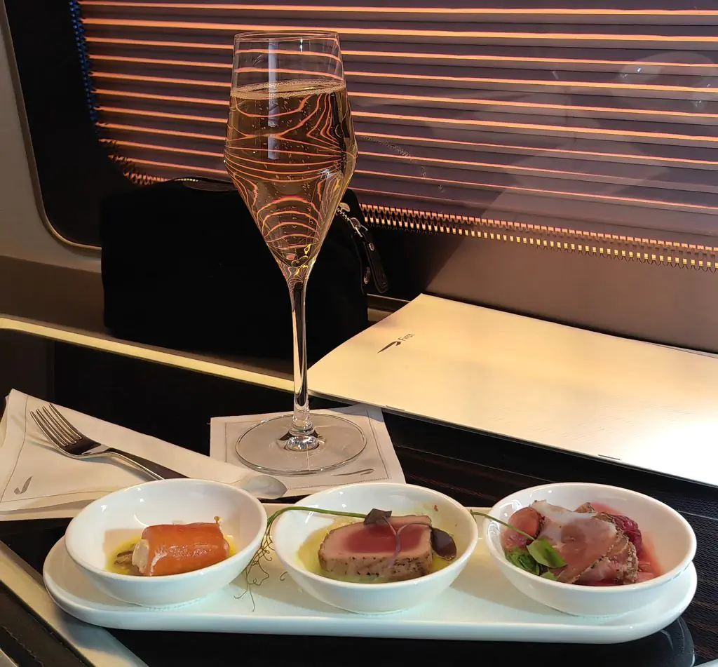 BB 777 Suites First Class LAX to LHR Canapes & Champagne BB 777 Suites First Class LAX to LHR Canapes & Champagne