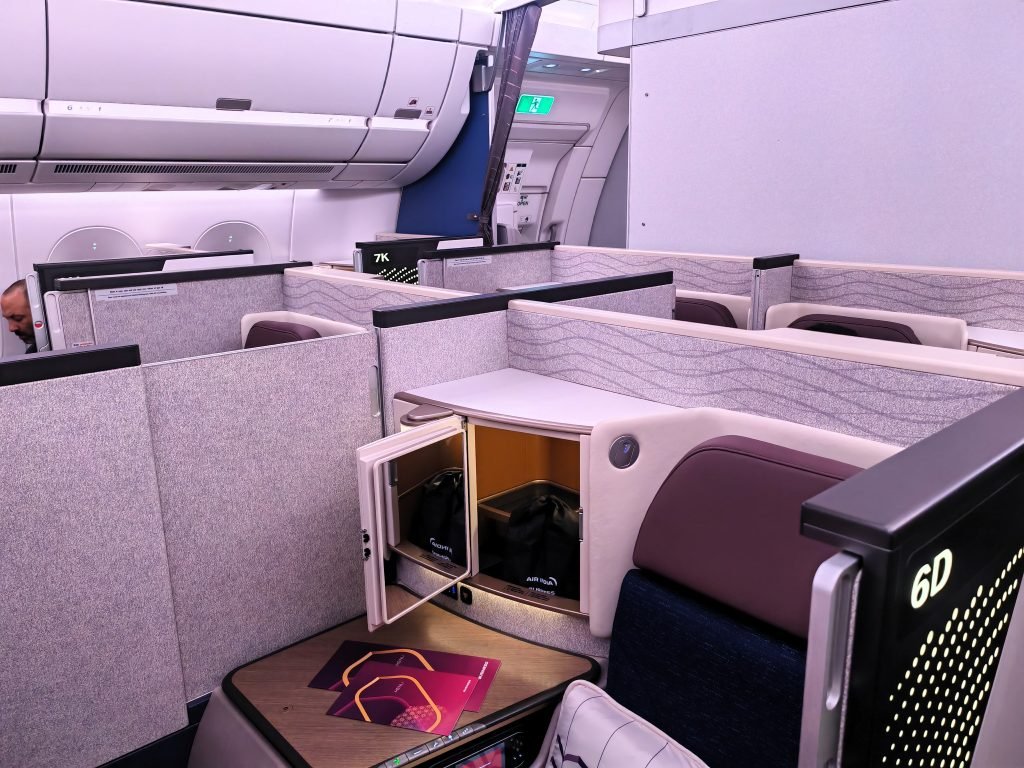 A111 A350 Business Class