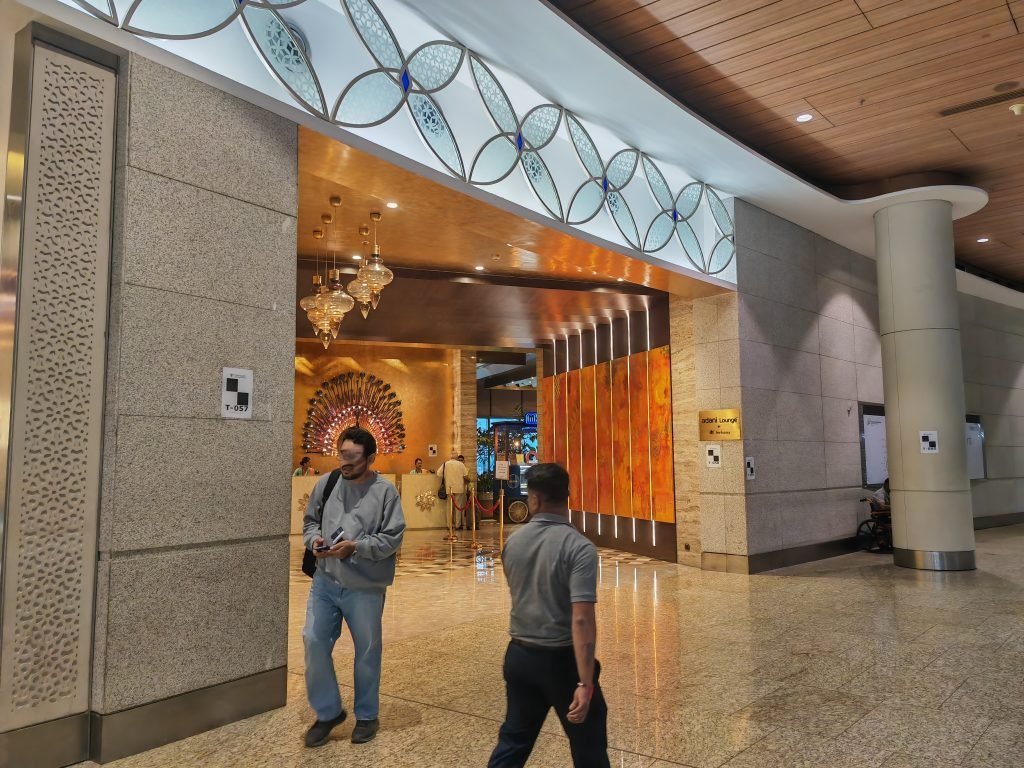 Adani Business Lounge Mumbai International Entrance