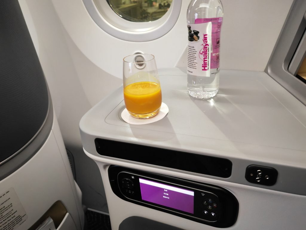 Vistara 787 9 Business Class Welcome Drink