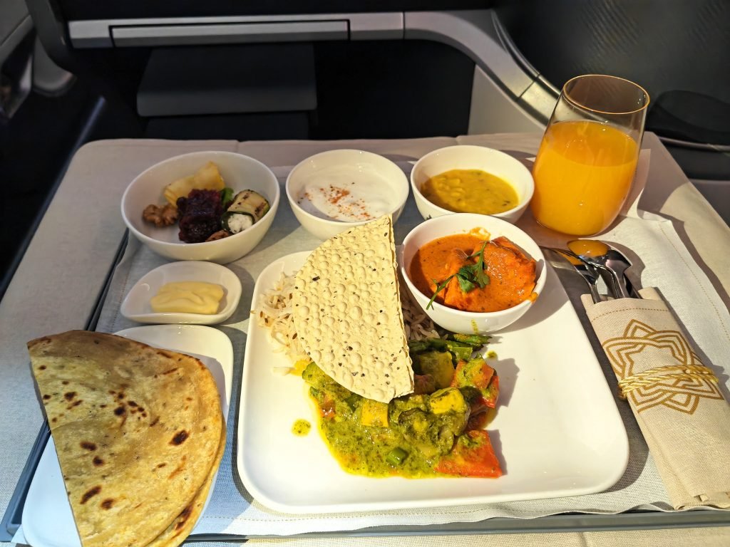 Air India Vistara 787-9 Business Class Dubai To Delhi Dinner