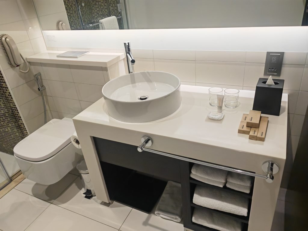 Hyatt Place Dubai Jumeirah Washroom Hyatt Place Dubai Jumeirah Washroom