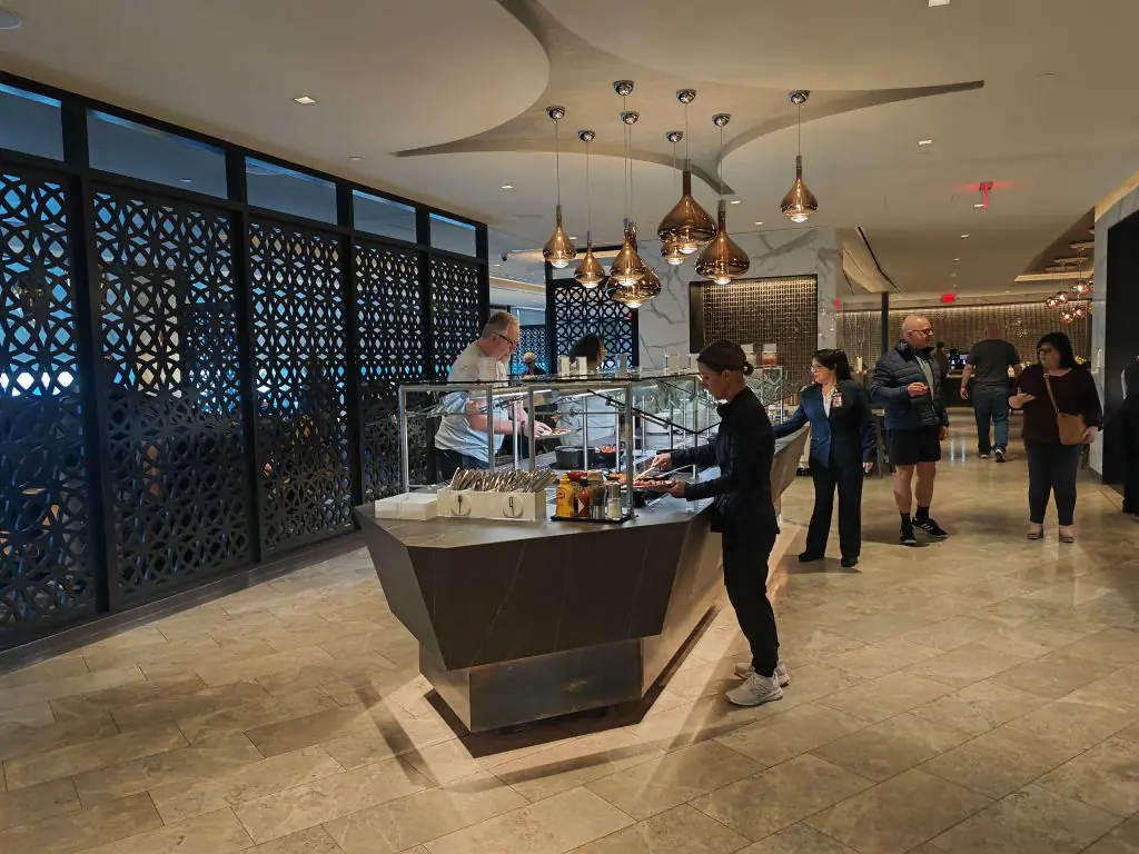 United Polaris Lounge Newark Buffet Area United Polaris Lounge Newark Buffet Area