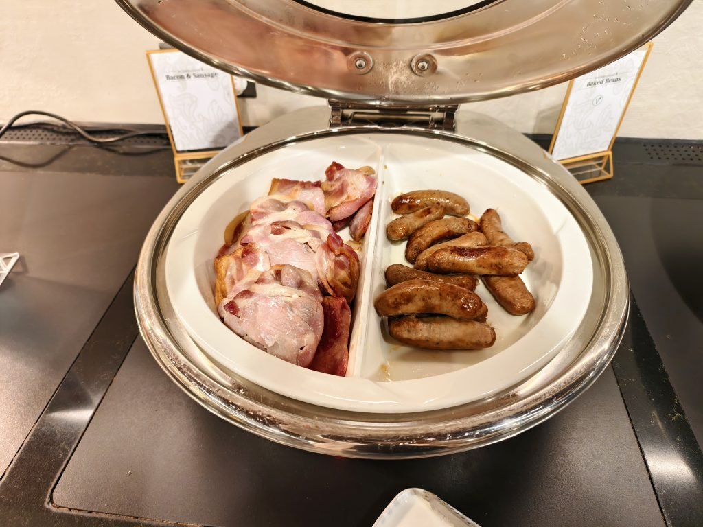Heathrow SilverKriss Lounge Breakfast Buffet Heathrow SilverKriss Lounge Breakfast Buffet