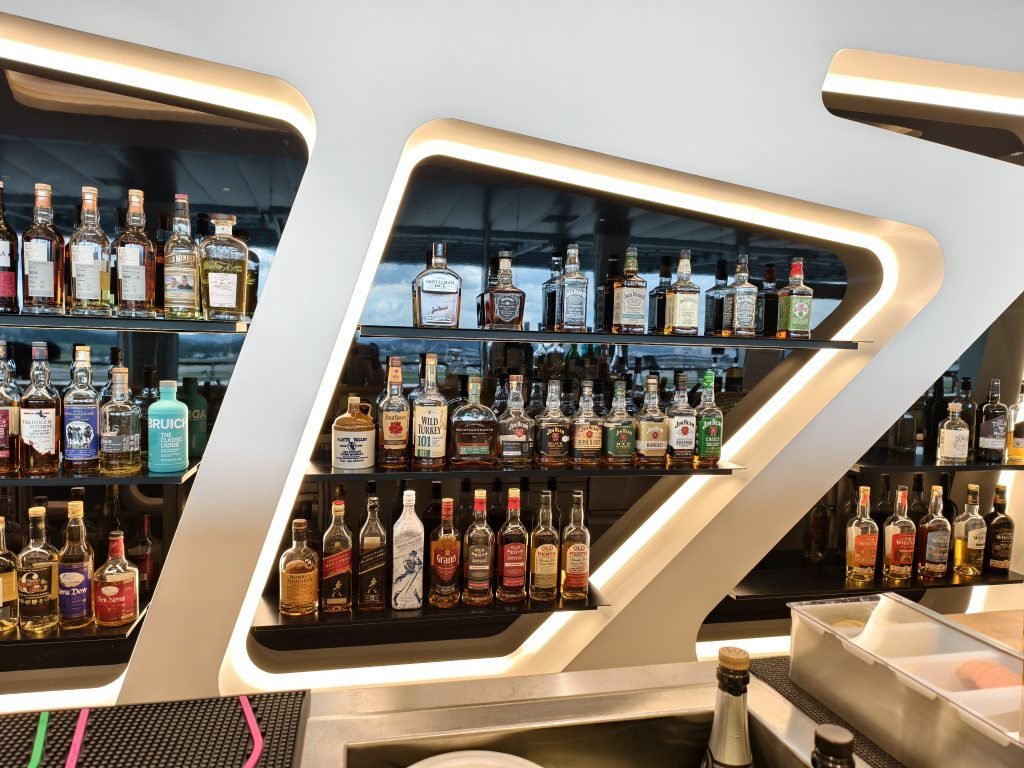 Swiss Senator Lounge Zurich Display