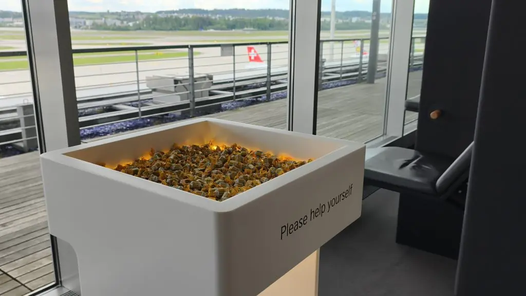 Swiss Senator Lounge Zurich Mints Swiss Senator Lounge Zurich Mints