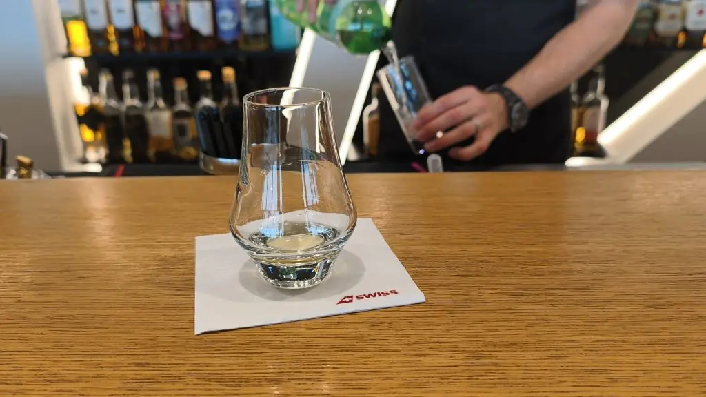 Swiss Senator Lounge Zurich Tasting Session Swiss Senator Lounge Zurich Tasting Session