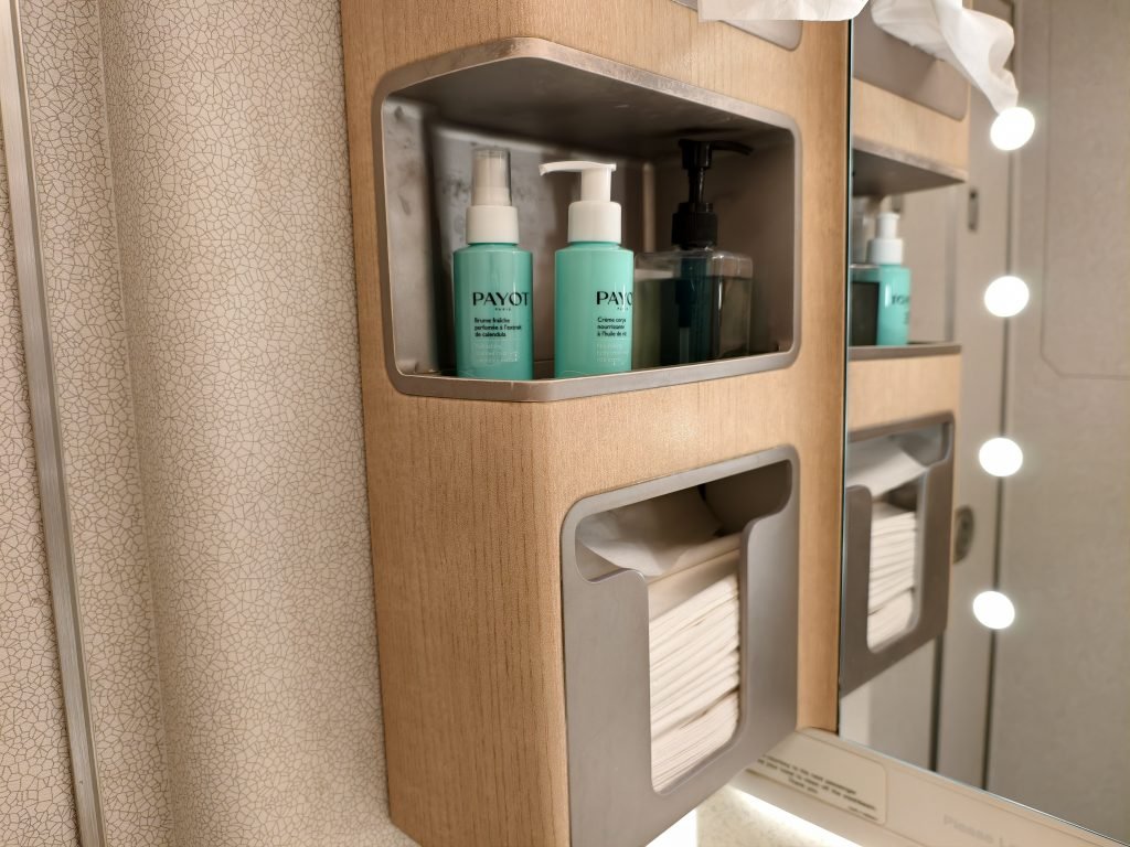 Air Mauritius A350 Business Restroom Amenites Air Mauritius A350 Business Restroom Amenites