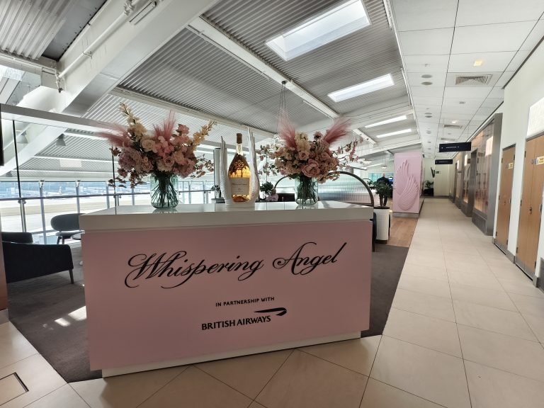 Blown Away! British Airways Club Lounge Heathrow T5B - My Review 25