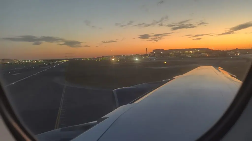 Sunset Over Heathrow from British Airways A380 BA57