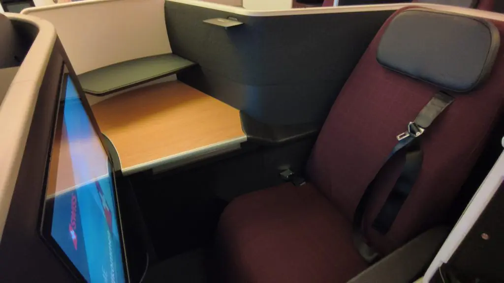 SWISS Senses Business Extra Space or Throne Seat