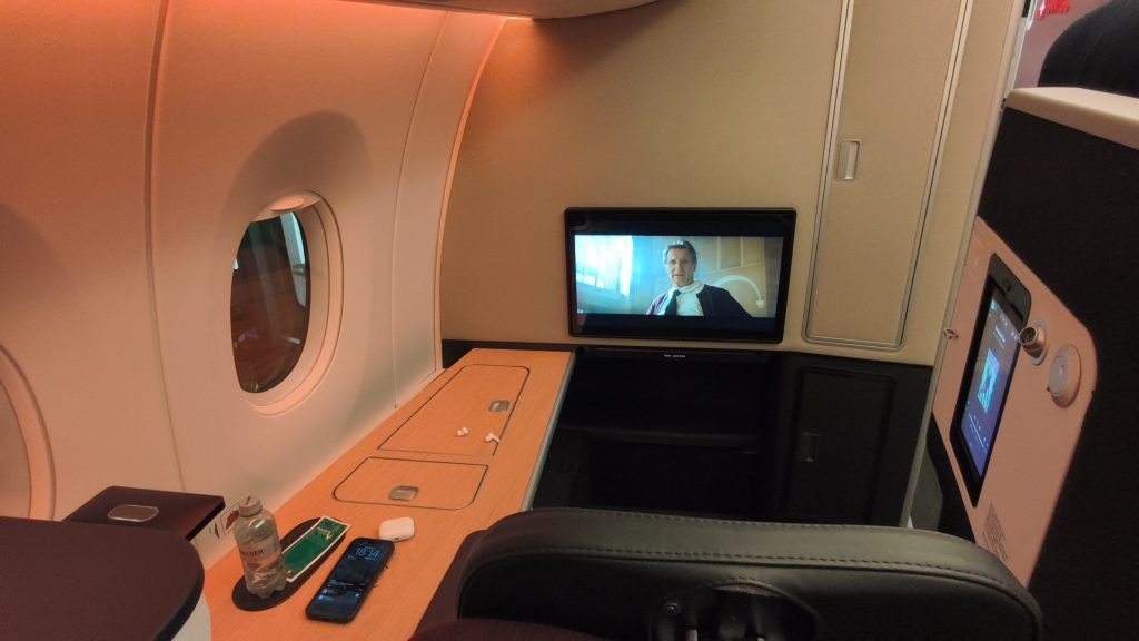 SWISS Senses Business Suite 8A