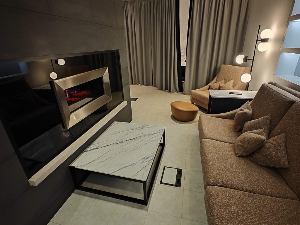 BA Arrival Lounge Heathrow Sofa Area