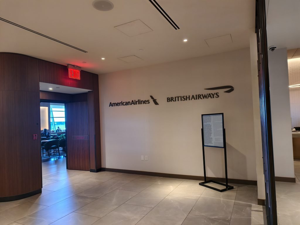 BA & American Soho Lounge JFK