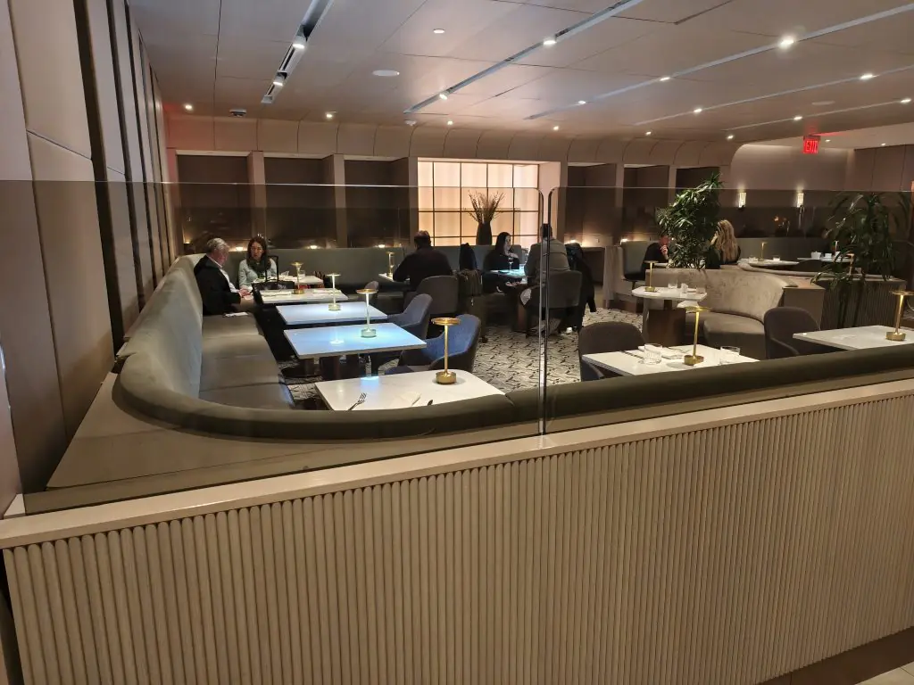 Chelsea Lounge New York Dining Area (2) Chelsea Lounge New York Dining Area (2)