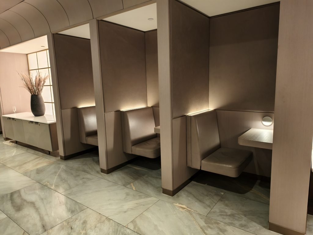 Chelsea Lounge New York Semi Private booths Chelsea Lounge New York Semi Private booths