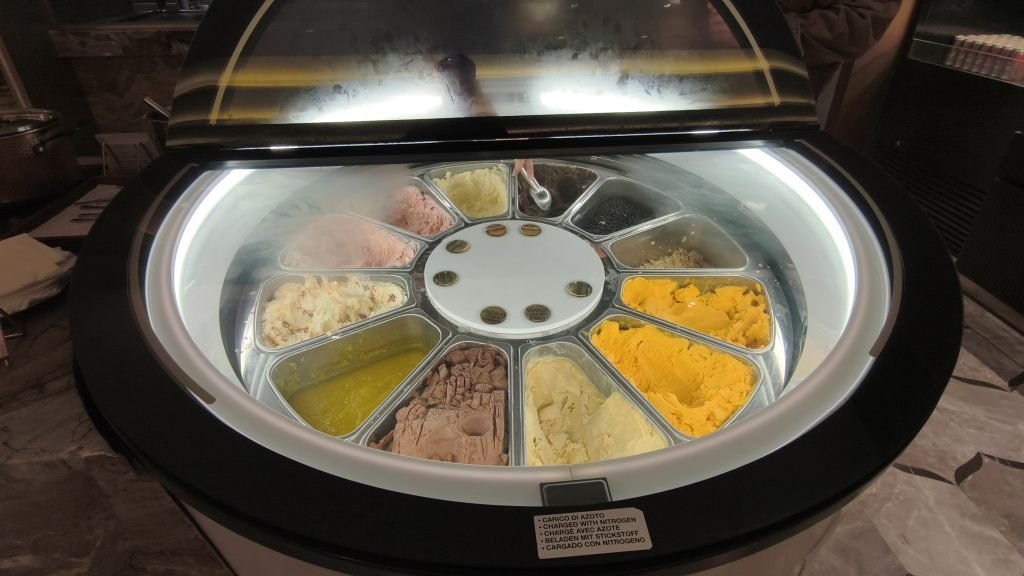 Majaraja Lounge Air India Delhi Ice Cream Majaraja Lounge Air India Delhi Ice Cream