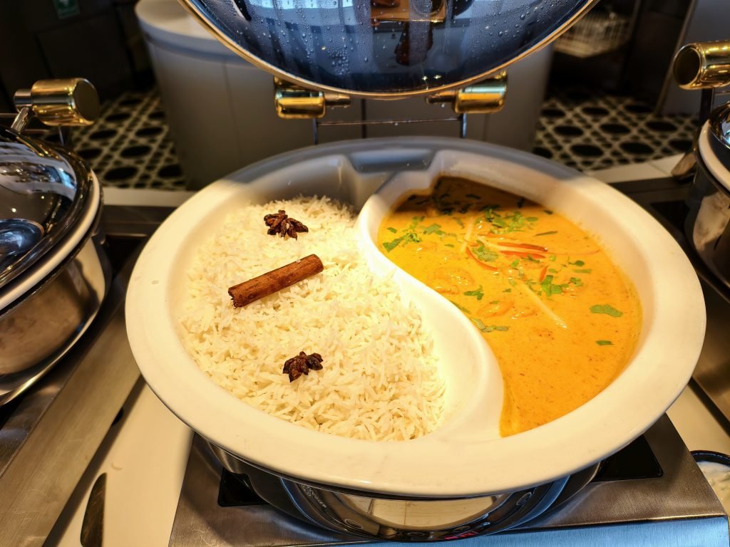 Qatar Premium Lounge LHR Thai Curry Qatar Premium Lounge LHR Thai Curry