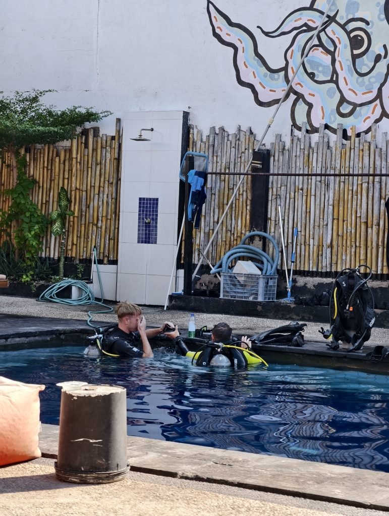 Dive Practice Dive School In Gilli T Dive Practice Dive School In Gilli T