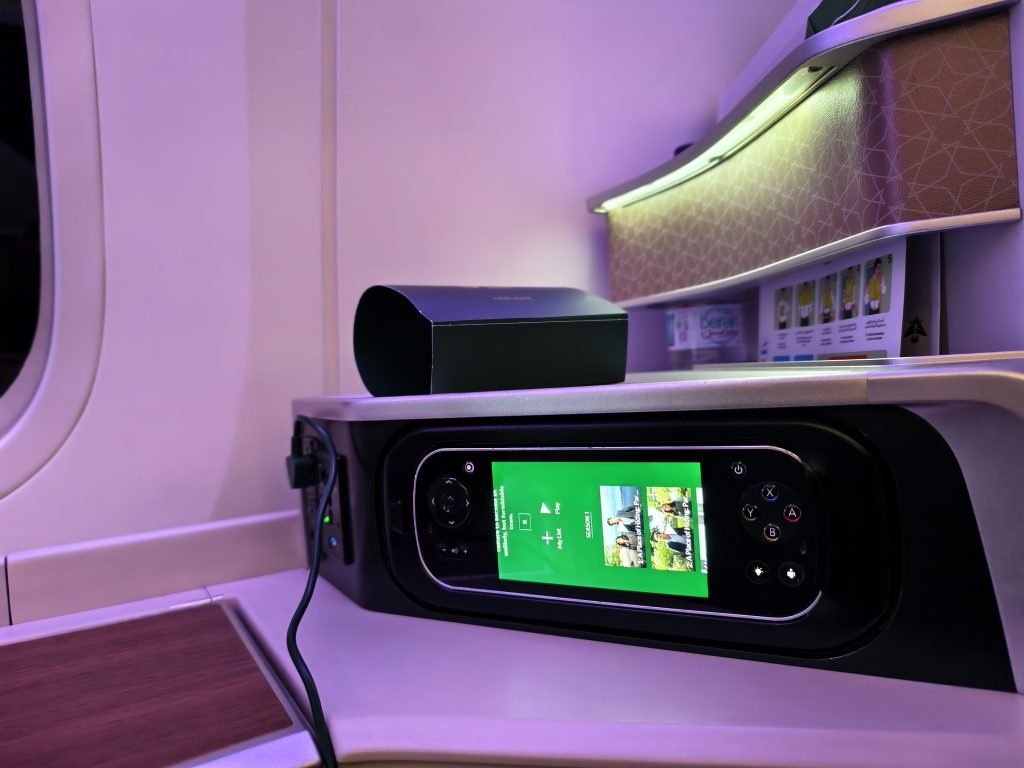 IFE Control and Side Storage Saudia 787 Business IFE Control and Side Storage Saudia 787 Business