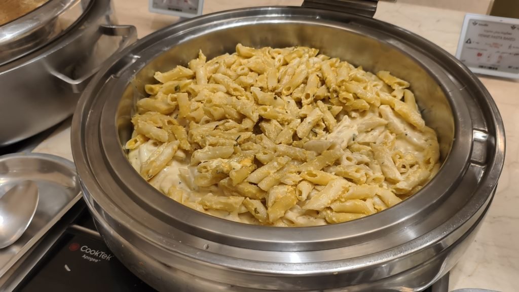 Mac&Cheese Al Fursan Lounge Jeddah. Mac&Cheese Al Fursan Lounge Jeddah.