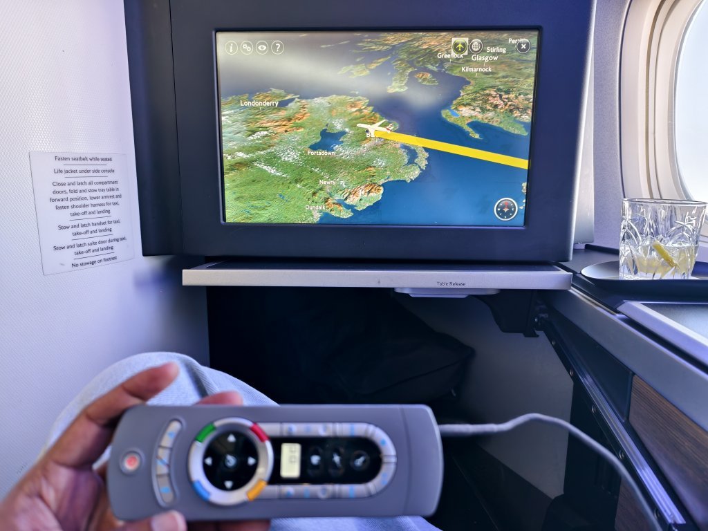 BA Club World Business 777 Retrofit IFE BA Club World Business 777 Retrofit IFE