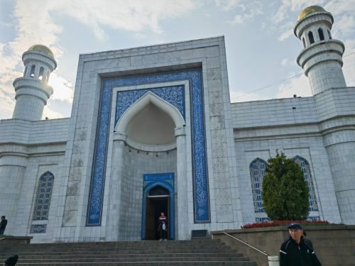 Central-Mosque-Almaty-Facade