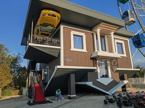 Upside-Down-House-Kok-Tobe